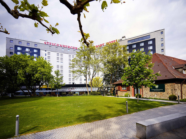 Steigenberger Airport Hotel