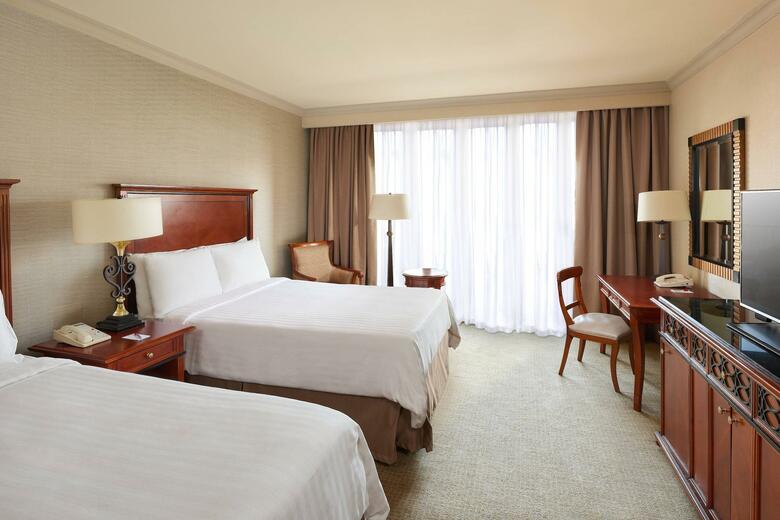 Cairo Marriott Hotel & Omar Khayyam Casino