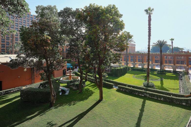 Cairo Marriott Hotel & Omar Khayyam Casino
