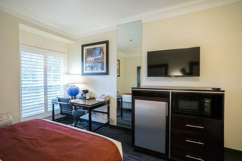 Arena Hotel
