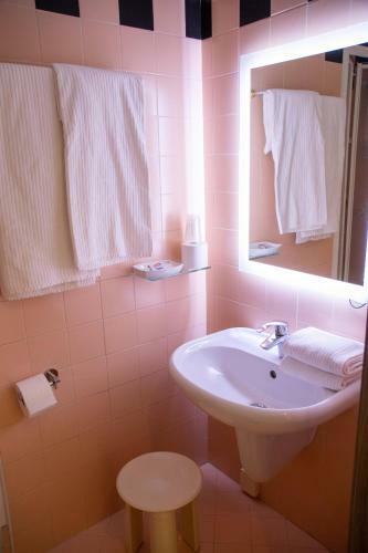 Hotel Garn� Villa Fontana