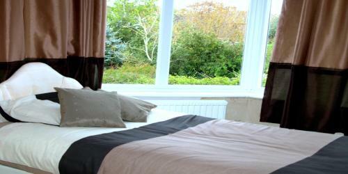 Bed & Breakfast Cloisters Guest House