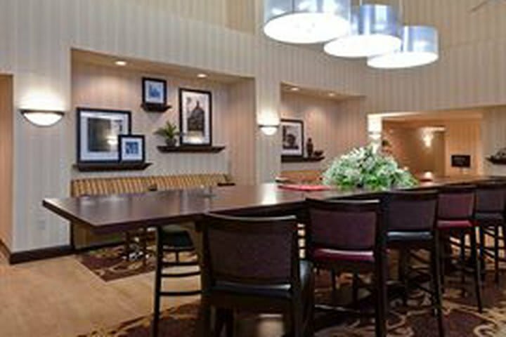 Hotel Hampton Inn & Suites Holly Springs