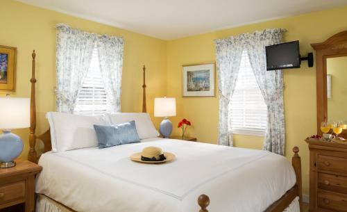 Bed & Breakfast Seven Sea Street Inn