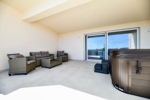 Apartamento Adriaticexplorer Sunrise Duplex Villa With Private Jacuzzy