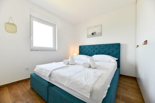 Apartamento Adriaticexplorer Sunrise Duplex Villa With Private Jacuzzy