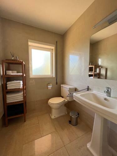 Luxurious And Spacious Villa With A Big Pool