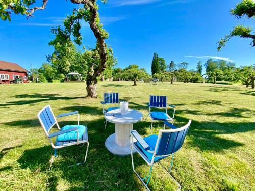 S�rby Glamping - The Blue Tent