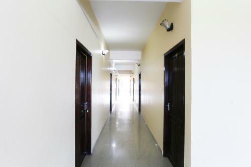 Hotel Oyo 65917 Shri Krishna