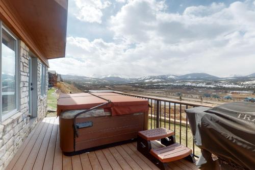 Fraser River Retreat