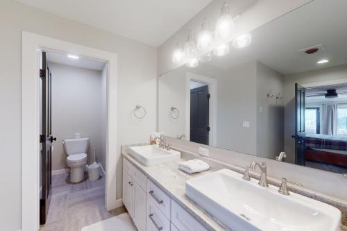 Fraser River Retreat