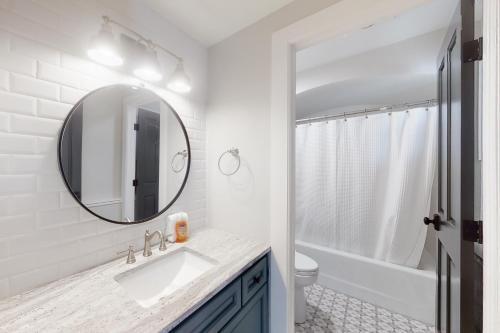 Fraser River Retreat