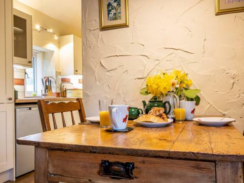 Pass The Keys The Old Stables, Cosy 1-bedroom Barn Conversion
