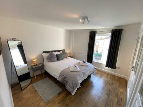 Apartamento Eastcliffe Penthouse, 2 Bed/bathroom With Parking.