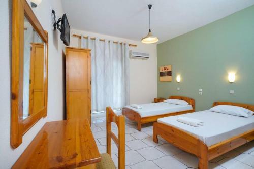 Thalatta Apartments