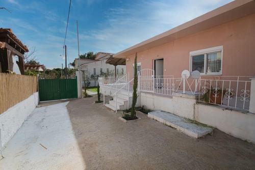 Artemis Quiet And Relaxing Apt Free Parking