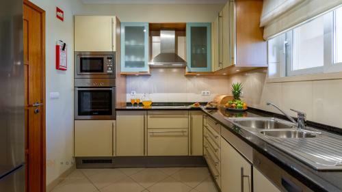 Apartamento Greice Homes-luxury 2 Bed En-suite With Pool & Golf View