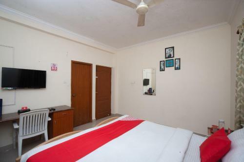 Hotel Oyo 28748 Geetham Homes