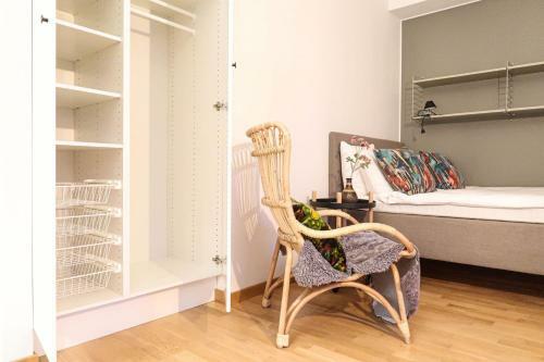 Luxury Business Studio Apartment Street View