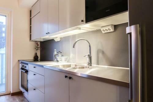 Luxury Business Studio Apartment Street View
