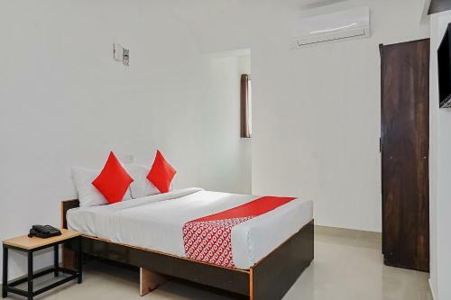 Hotel Oyo Flagship 23990 Manjari