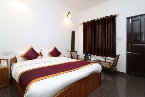 Hotel Oyo 14559 The Gharonda