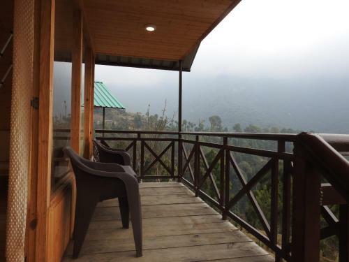 Hotel Sunbird Retreat Resort