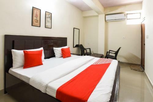 Hotel Oyo 18470 Anvi Stays