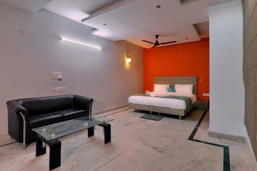 Hotel Capital O 11625 Retreat Inn