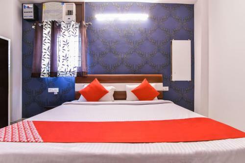 Hotel Oyo 26588 Diamond Blue