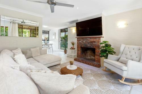 Mudjimba Beach House, Sleeps 6, Pet Friendly