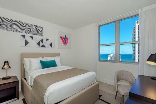 5 Wrap Around Balcony 2br Insane Views