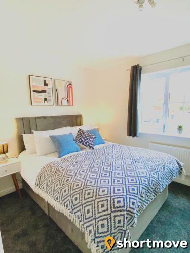 Apartamento Shortmove - Contractors, Parking, Kitchen, Wifi, Garden