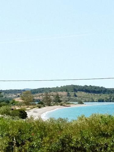 Votsalo Summer House By The Beach