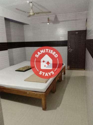 Hotel Spot On 86533 Stay With Karthiks