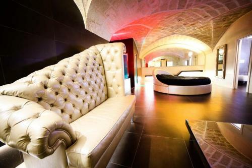 Bed & Breakfast Naucleros Suites