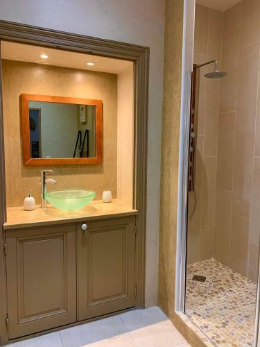 Apartamento Appartement Avec Jardin Et Spa Privatifs