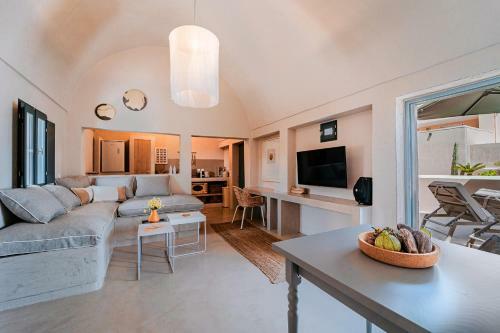 Present Perfect Villa - Private Pool