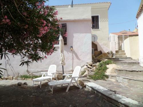 Casa Centro Con Giardino La Maddalena