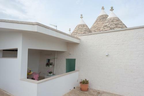 I Trulli Di Mina - Trullo Girasole