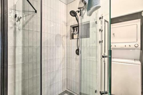 Apartamento Contemporary Nola Studio - Walkable Location!