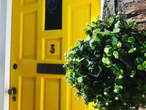 Super Stylish Town Cottage In A Charming Town