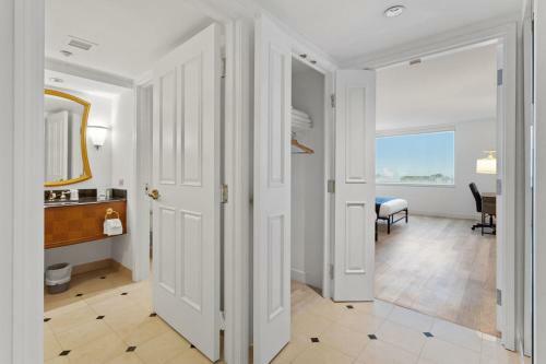 Apartamento Beachfront 2br 3ba Condo By Cozysuites