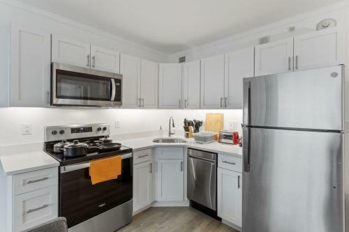 Apartamento Beachfront 2br 3ba Condo By Cozysuites