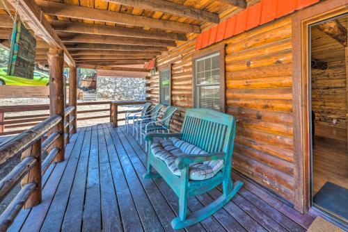 Rustic Ruidoso Cabin With Hot Tub, Deck And Grill