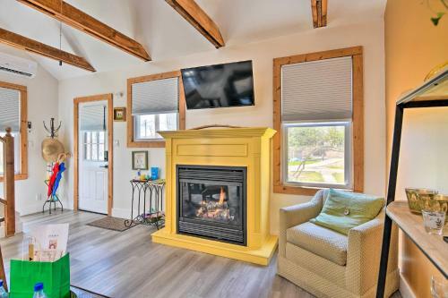 Catskills Bungalow With Fireplace And Gas Grill!