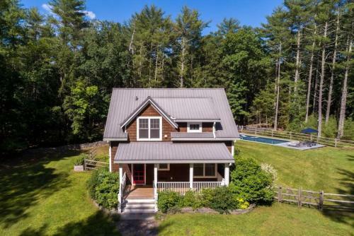New Paradise In Woodstock With Pool