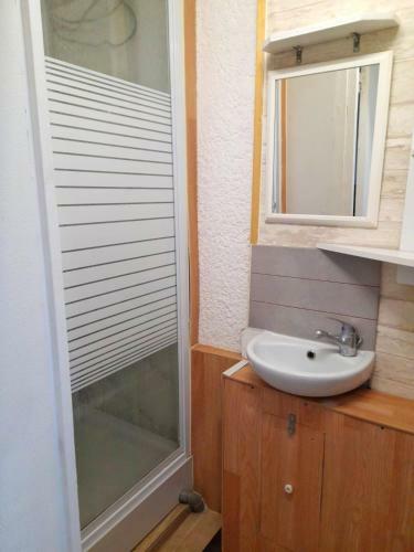 Apartamento Studio Avec Jardin Clos Et Wifi A La Crau