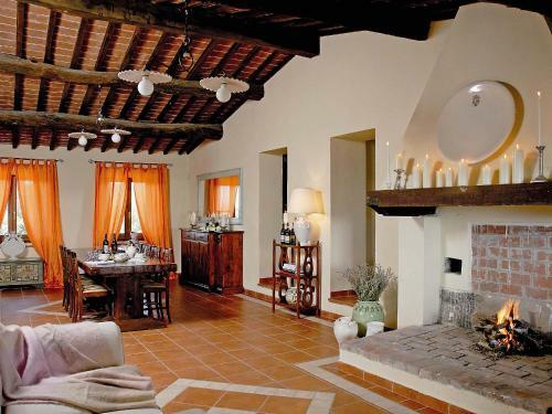 Villa Monte San Savino 2