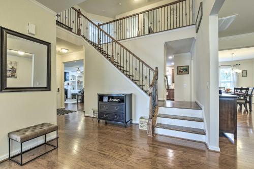 Lovely Durham Home With Screened Porch And Patio!